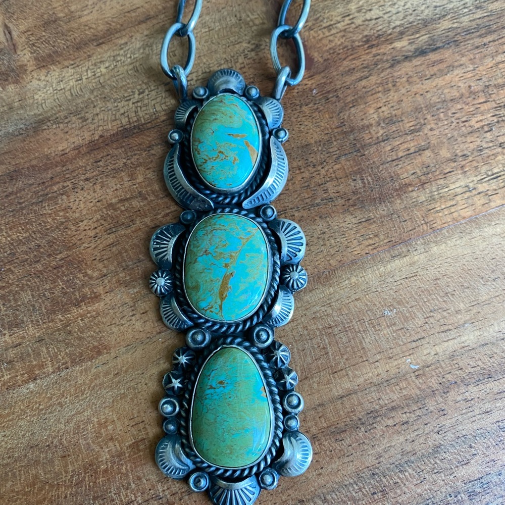 Stunning sterling silver handmade Kingman turquoise necklace by Gilbert Tom